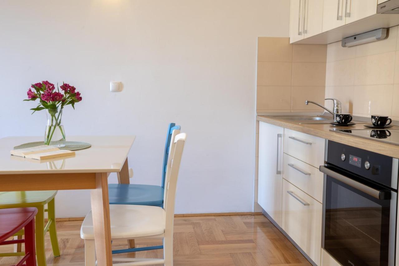 Beach Spot Apartments Makarska Esterno foto